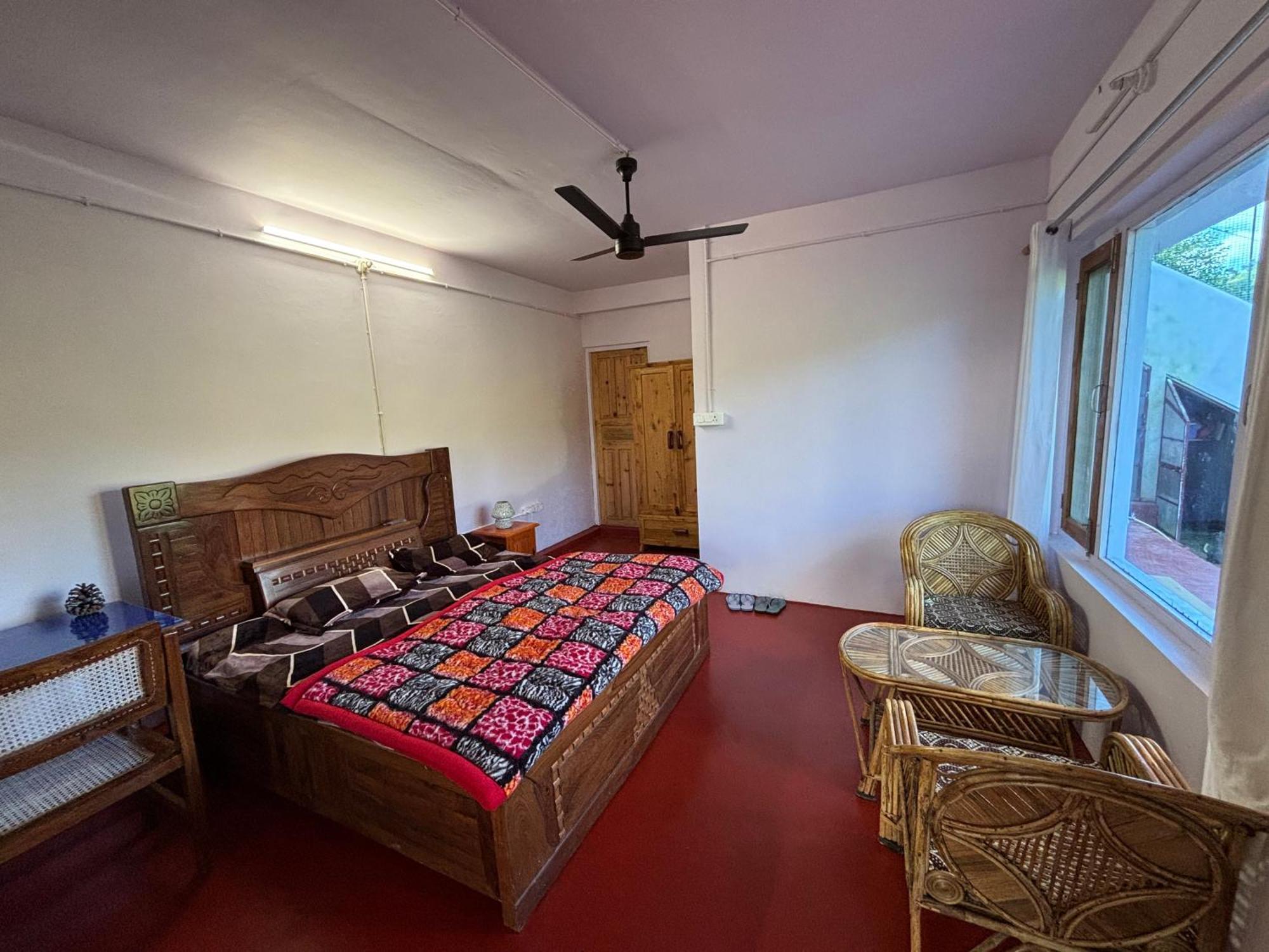 Brook Cottage Champawat Екстериор снимка